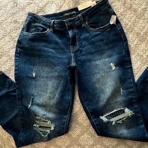 NWT Maurice’s Jeans, denim flex, worn look. Size Large short.